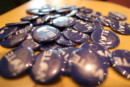 ‘We have free elections for the European Parliament, but (…) one must be capable of a truly monumental naivety to believe that the European Parliament represents the European people.’