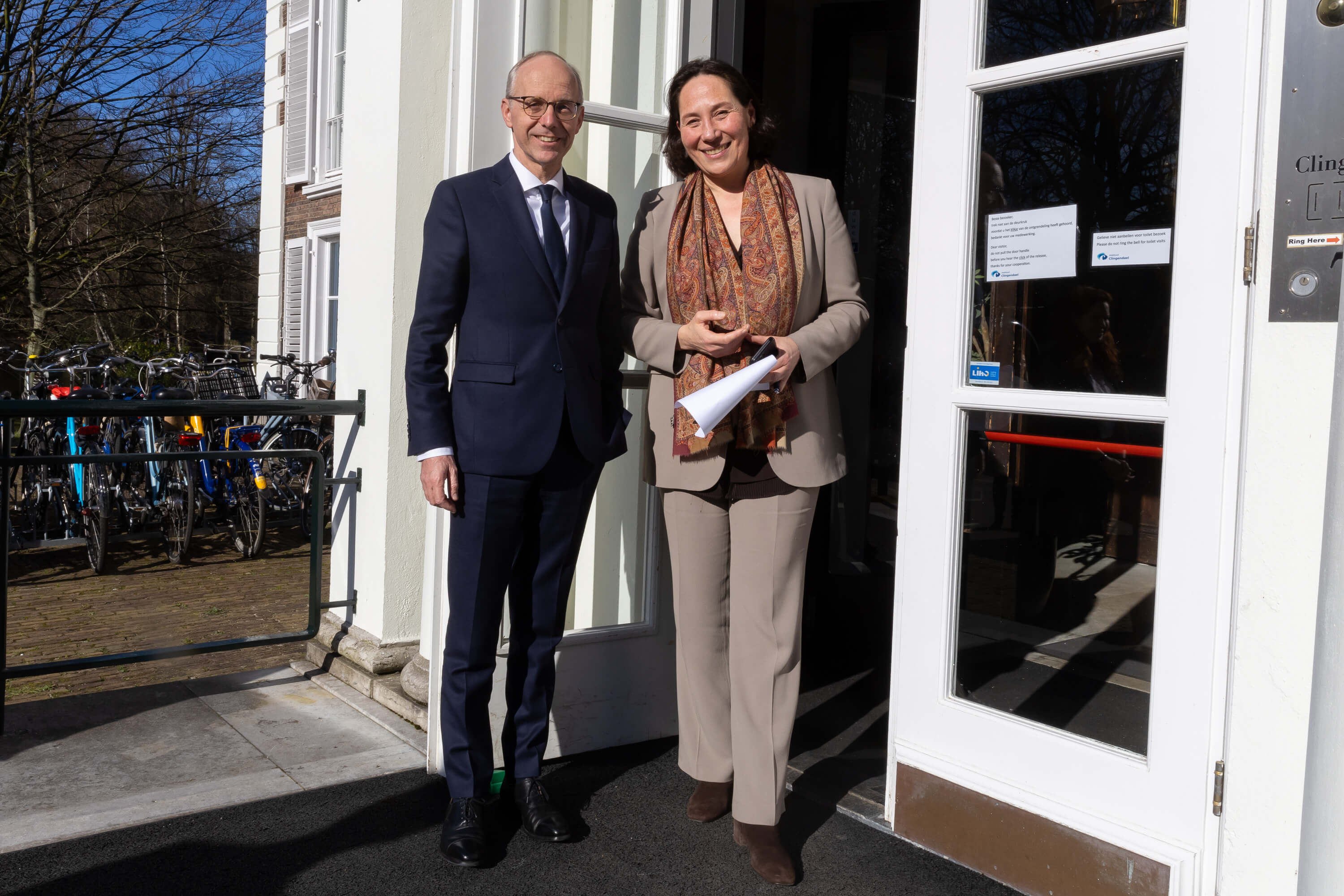 General Director Monika Sie Dhian Ho and Prime Minister of the Grand Duchy of Luxembourg Luc Frieden
