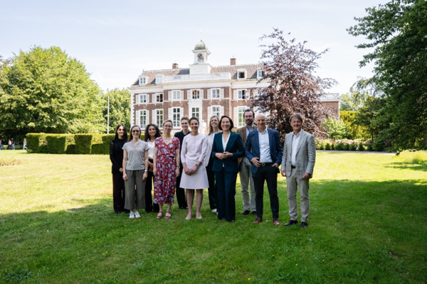Monika Sie Dhian Ho, Warner ten Kate, Huub Verbaten, Anouk pronk, Eilyaa Abdin