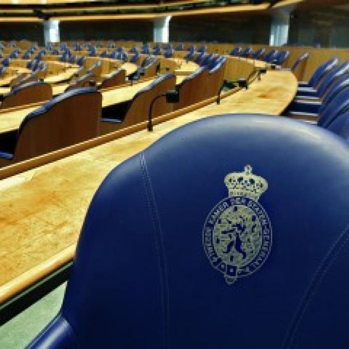 Kamer kan EU niet controleren