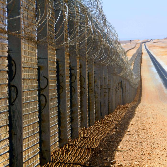 Palestijnse democratie kan niet bloeien in een ijzeren kooi