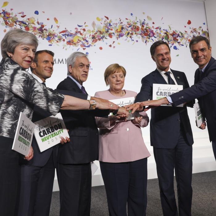 The Future of Diplomacy? Five Projective Visions