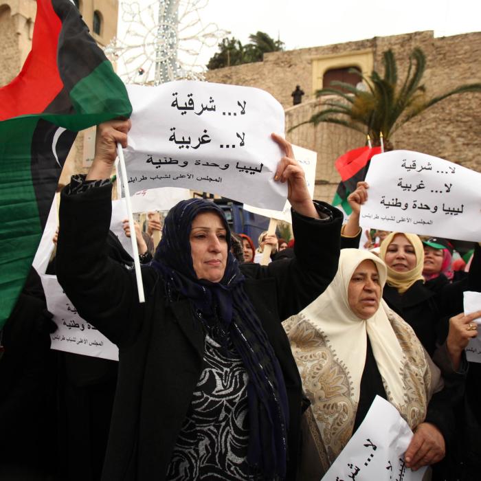 How to stop Libya's collapse 