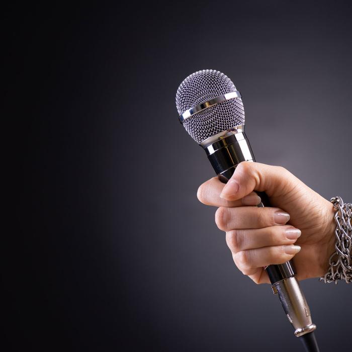 Declining media freedom and biased reporting in Serbia