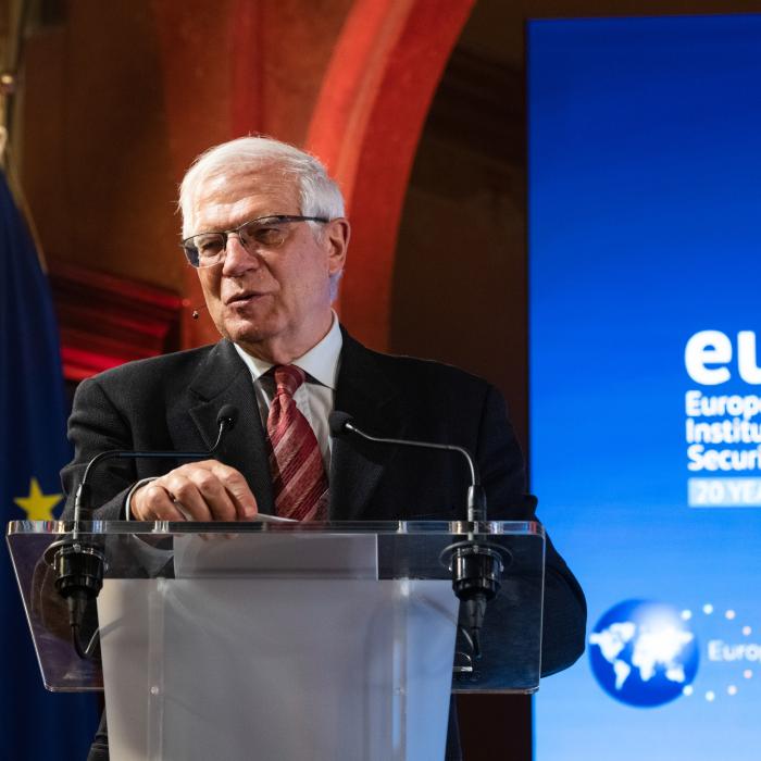 Towards greater European responsibility in security and defence