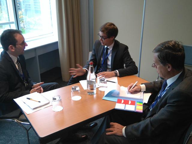 Competence-based diplomatic training