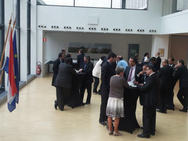 Training: How to cooperate with Brussels? 