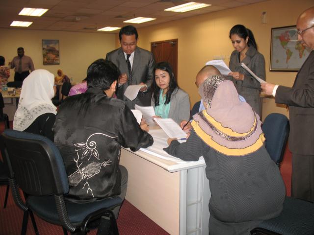 Training Malaysian diplomats in negotiations