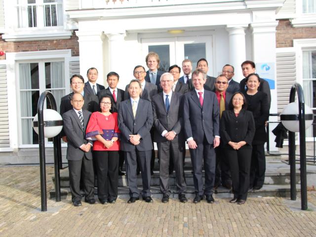 Course in Strategic Foreign Policy Making 