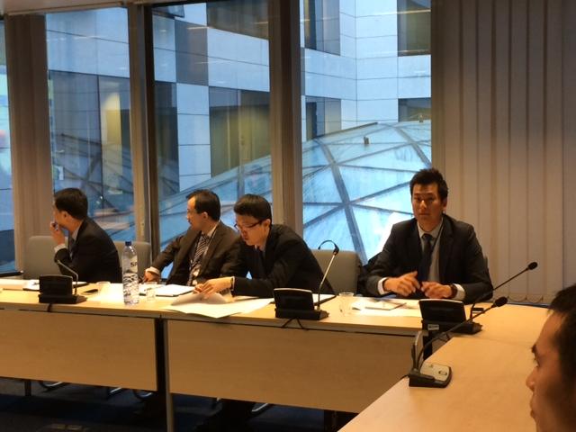 Chinese diplomats visit Clingendael
