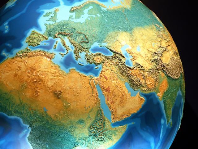 Tackling International Politics