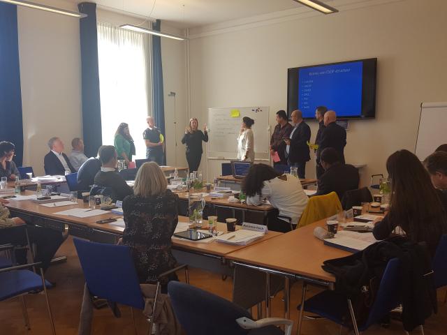 New pre-deployment training for Dutch civil experts 
