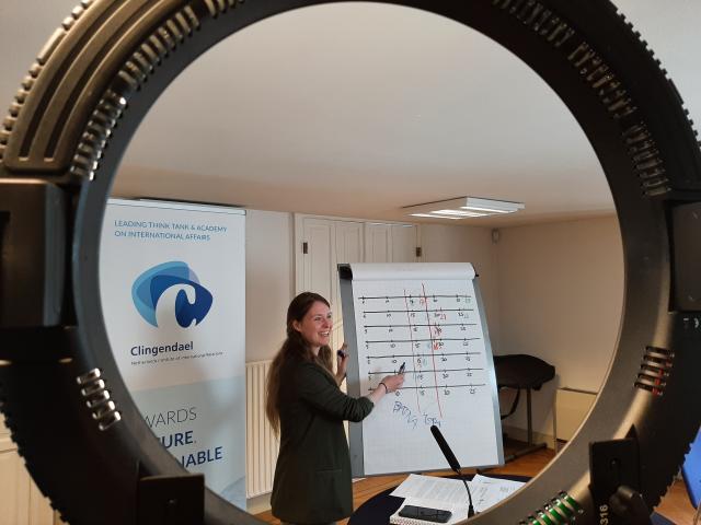 Online negotiation skills training for humanitarian aid workers
