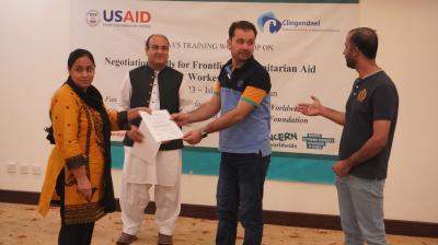 Humanitarian Alumni Successfully Deliver Negotiation Training in Pakistan