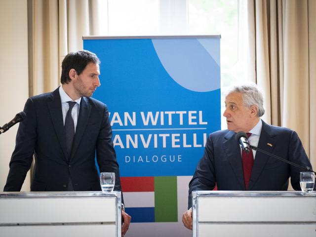 Third Van Wittel/Vanvitelli dialogue