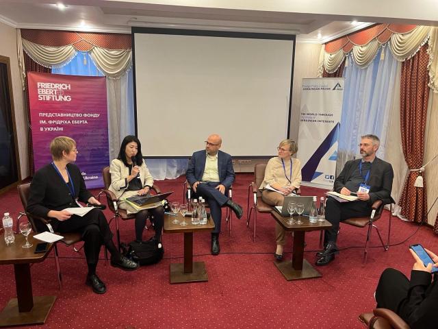 Clingendael expert panel at Central European Forum