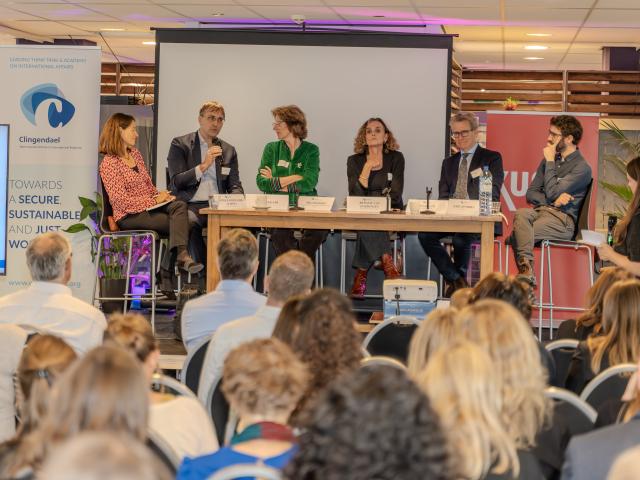Conference on Dutch approach to humanitarian action 