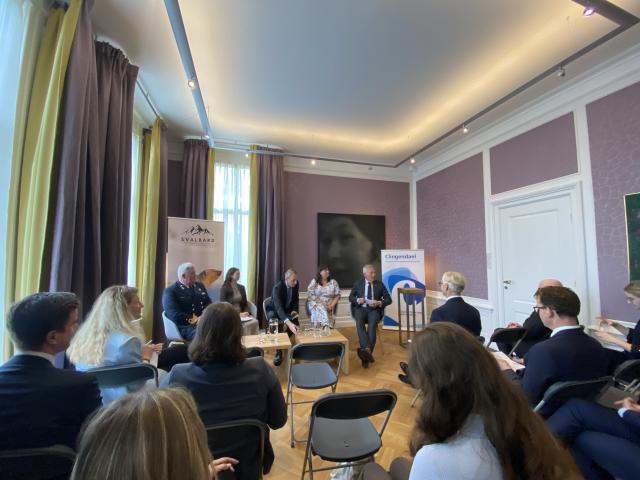 Seminar on Cold calculations: The future of Arctic security and the role of the Netherlands