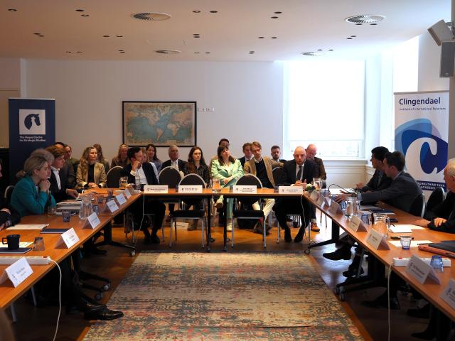 Tweede Kamerleden volgen masterclass van denktanks Clingendael en HCSS